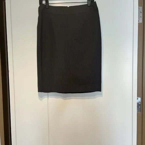 Theory Gray Suit Set - 3 Pieces - Picture 3 of 3